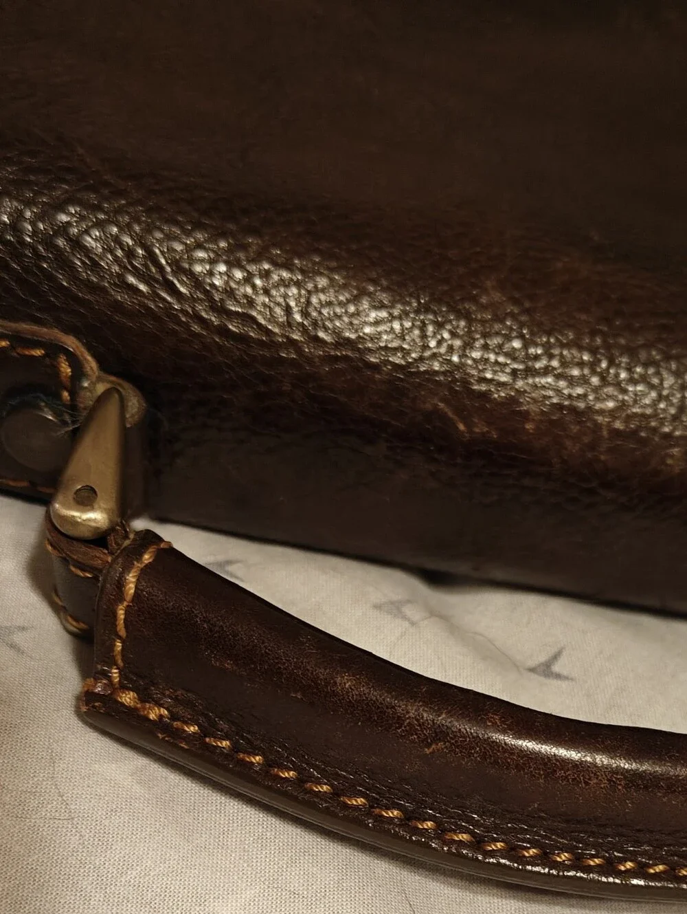 Classic Italian Brown Leather Messenger Briefcase Bag